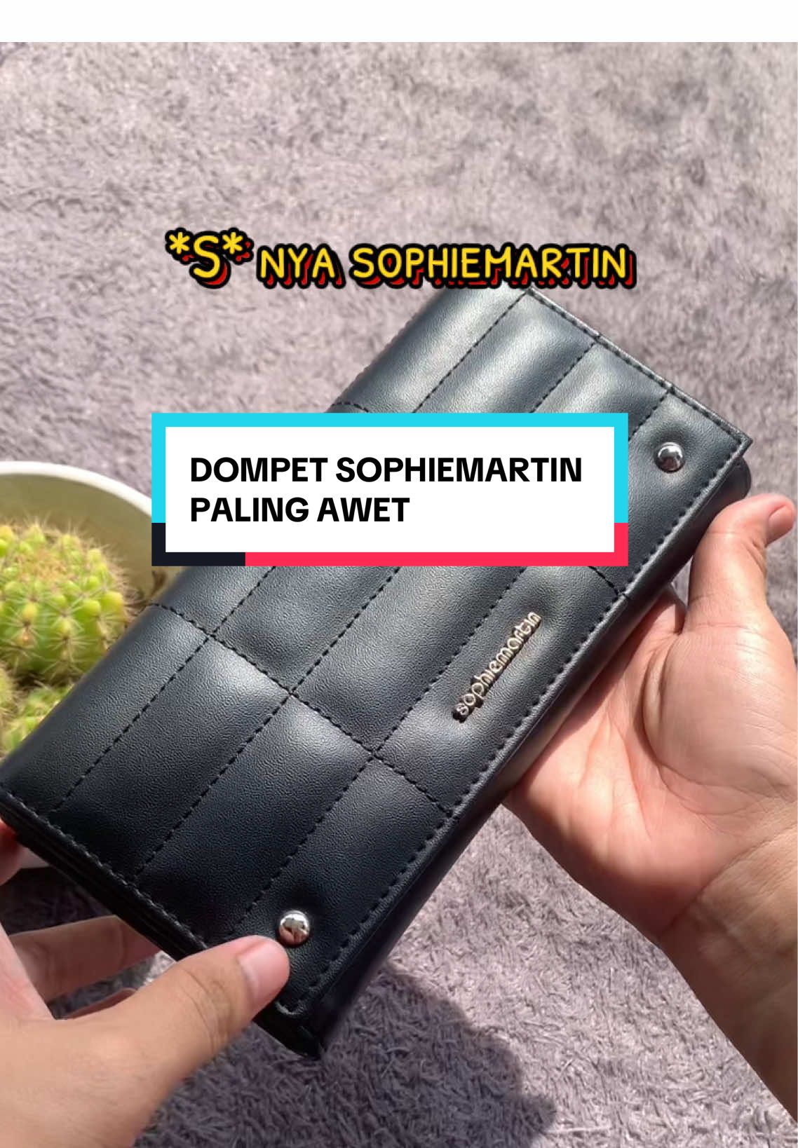 Heran bahannya apa sih se AWET INI 🥹. Pernah ganti merka lain tapi belum setahun udah HANCURR .. 😂 #sophiemartin #sophiemartinparis #dompetelegan #dompetmewah #dompetwanita 