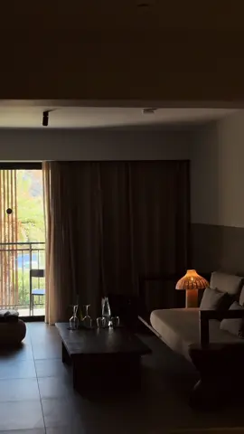 Serene escape at Cooks Club Suite ✨ #CooksClub #SuiteRetreat #ModernStay #TravelInStyle #HotelVibes