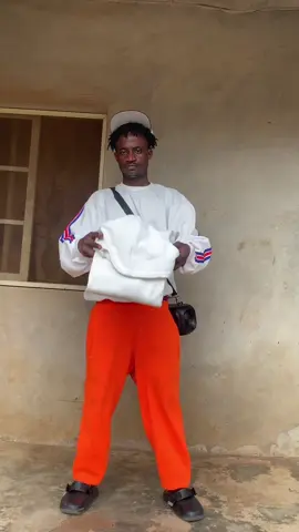 I_BASE TO THE WORLD 🌎                     #yaya #fyppppppppppppppppppppppp #goviral #streetwear 