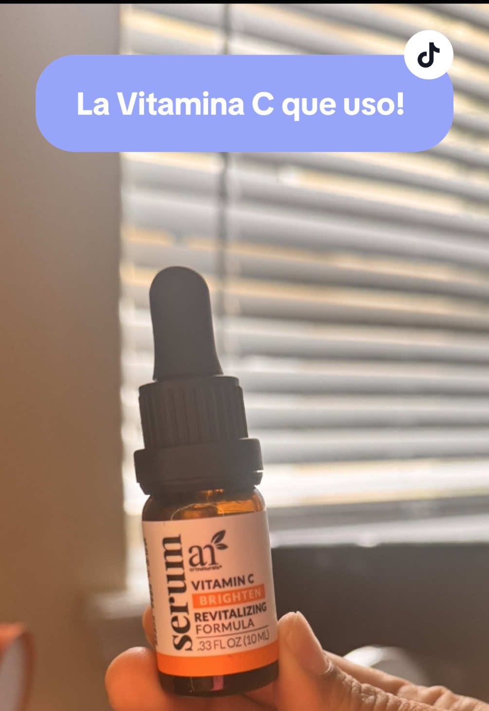Esta es la vitamina C que uso ✨ la compré en Target, pero también la pueden conseguir en TikTok Shop 💛 Súper buena, ¡y recuerden que sin vitamina C nuestro cuerpo no puede producir colágeno!   #VitaminaC #Colágeno #SecretoDeBelleza #ParezcoMásJoven #CuidadoDeLaPiel #SkinCare #BrilloNatural #TargetFinds #TikTokShop #Juventud #BellezaFemenina #GlowUp