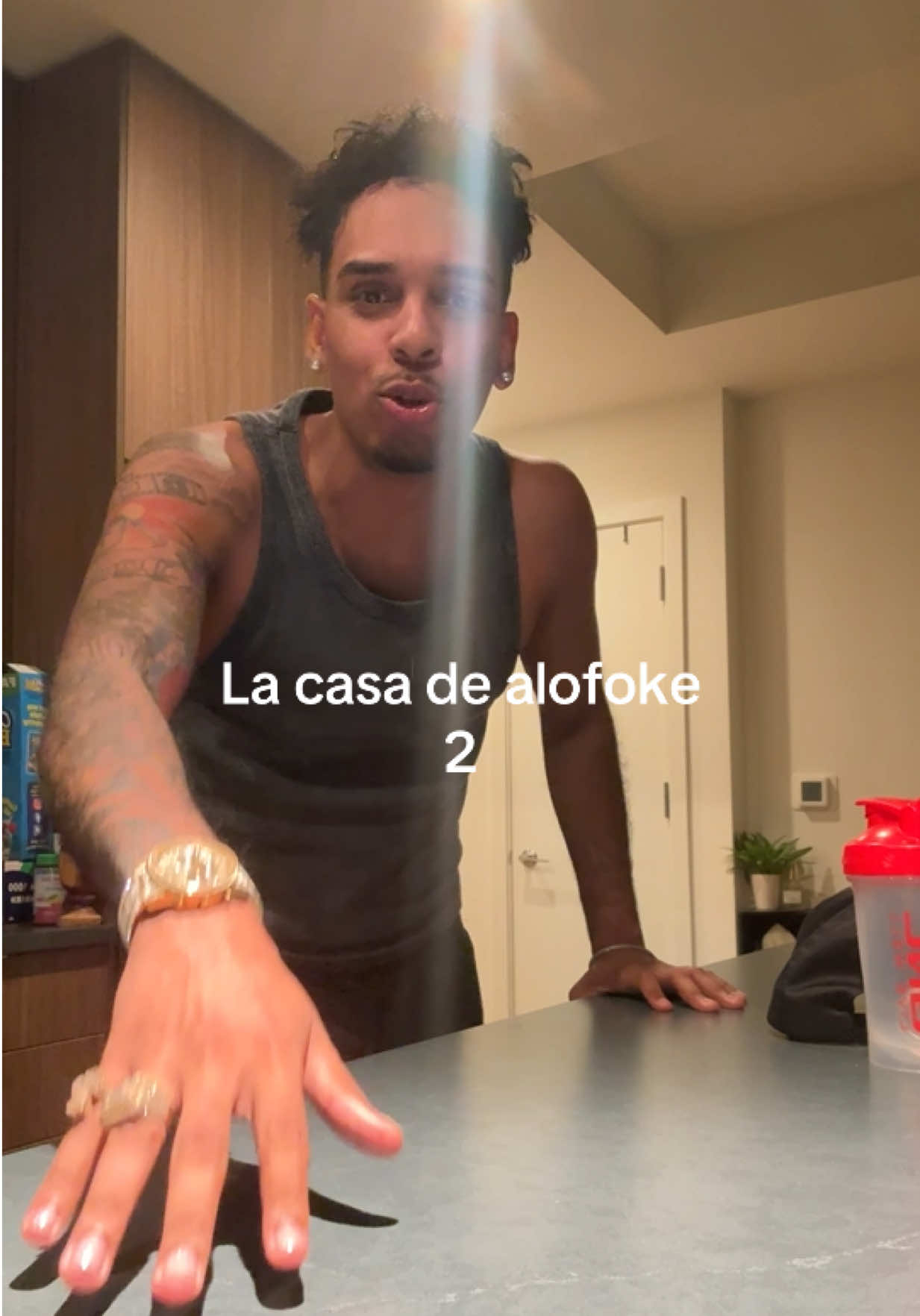 a mi déjame afuera mete a maminolas oíste @Santiago Matias Alofoke todos a etiquetar a Santiago para que mami la elijan en la @La Casa De Alofoke #parati #rd #viral #lacasadealofoke 