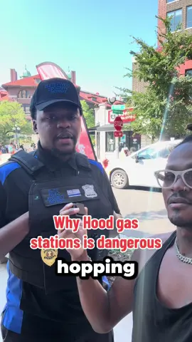 This is why gas station is in the hood is dangerous. #traylittle #streetsmarts #education #streetsmarts