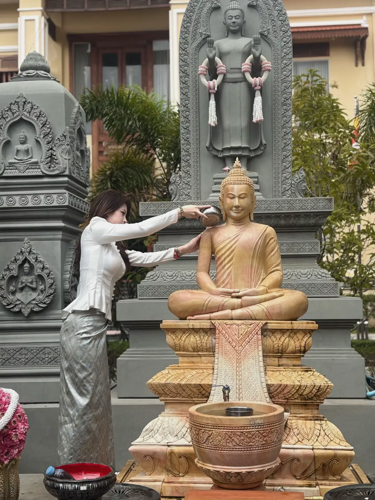 គ្មានអំនួត គ្មានអំណាច មានតែ​ជីវិតមួយដែល រស់មិនដែលចាញ់ចិត្តអ្នកណា ហើយក៏មិនឲខ្លួនឯងក្រោមគេដែរ😘 #foryou #fyp 