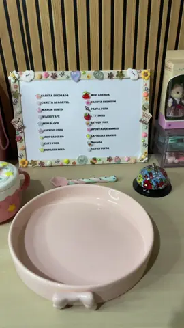 -Noah? Esse é seu pedido, espero que tenha gostado. Resolvi fazer seu vídeo de forma mais lúdica, apenas mais um formato de vídeo que decidi tentar, mas, caso queira o vídeo sem falas, eu posso te mandar!☺️✨ - - - - - - - - - - #mysterybox #mysteryscoop #mysteryboxbrasil #caixamisteriosa #cutestationery 