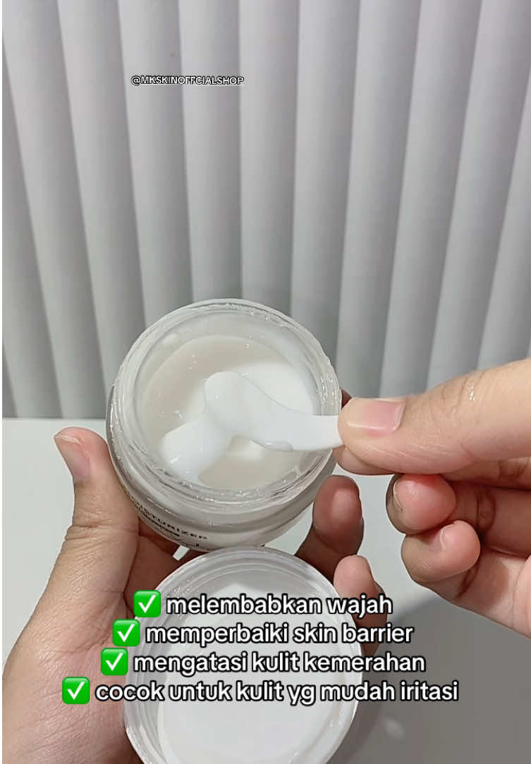 moisturirzer yang jago atasi kulit kering, sensitif, kemerahan. #maharanikemala #mkskin #moisturizer #moisturizerviral #pelembabwajah 