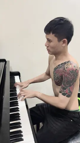 Giấc mơ II… #wlw #sontungmtp #piano #pianocover 