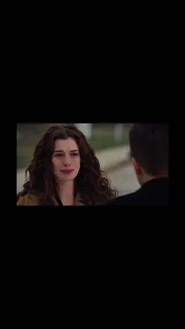 Im not crying you are                            #jakegyllenhaal #annehathaway #loveandotherdugs #movie