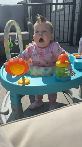 Her sneeze is the best 😂🫶🏻#baby #sneeze #funny #momma 