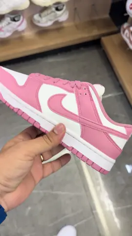 😍 Decir que estás Nike Dunk son hermosas sería poco ya que además son cómodas para cualquier ocacion #nike #nikedunk #women #tiktokshop 