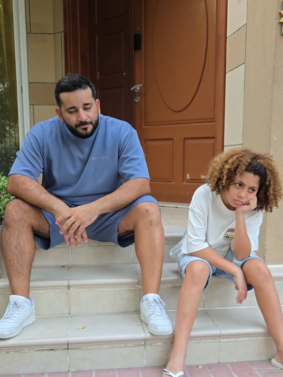 Did Steve just try to rob me? 🥷🏿 Turns out all he needed was my card to make 4 quick orders on @instashop app  Why? Because if you complete 4 new orders, you’ll get 4 months of @Spotify Arabia  Premium membership! 🎶 Limited eligibility. T&Cs apply. #instashop #instashopapp