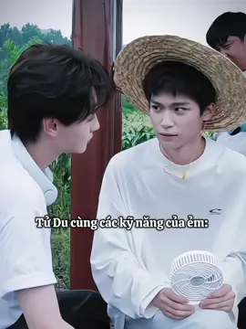 Có người đưa thì có người đẩy :))) Người đàn ông kia thì simp quá có nỡ làm gì lại đc nhỏ. Nó cho ra bỉn mà ngồi rồi đó  #tianxuningziyu #tửdu #điềnhủninh #revengedlove #xuhuong 