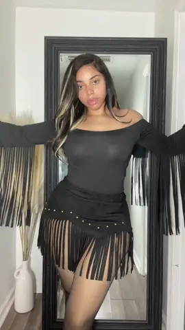 Top is a size Medium I have more Halloween ideas. This is just one of them #fringe #cowgirlfashion #halloweenlook 