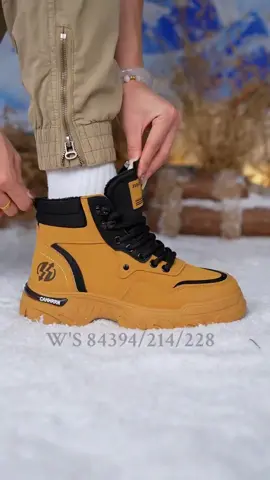 Shoe