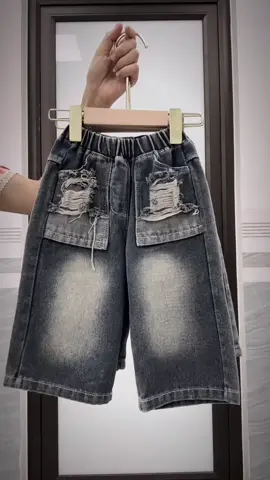 Quần jean ống rộng bé gái cạp chun co dãn bé mặc không bị hằn chun đâu ạ #thoitrangtreem #quaạneanbegai #jeanongrong #tiemmesua #xuhuongtiktok  @TIỆM MẸ SỮA🍼  @TIỆM MẸ SỮA🍼  @TIỆM MẸ SỮA🍼 