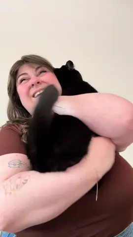 are all cat owners this delusional or is it just me
