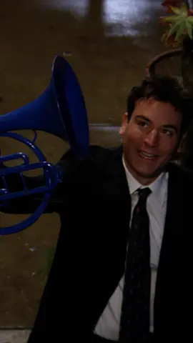 One of the first sightings of the blue French horn and definitely not the last 💙 2 more days until the #HowIMetYourMother pilot anniversary! Stream all episodes of #HowIMetYourMother on Hulu and with #HuluOnDisneyPlus
