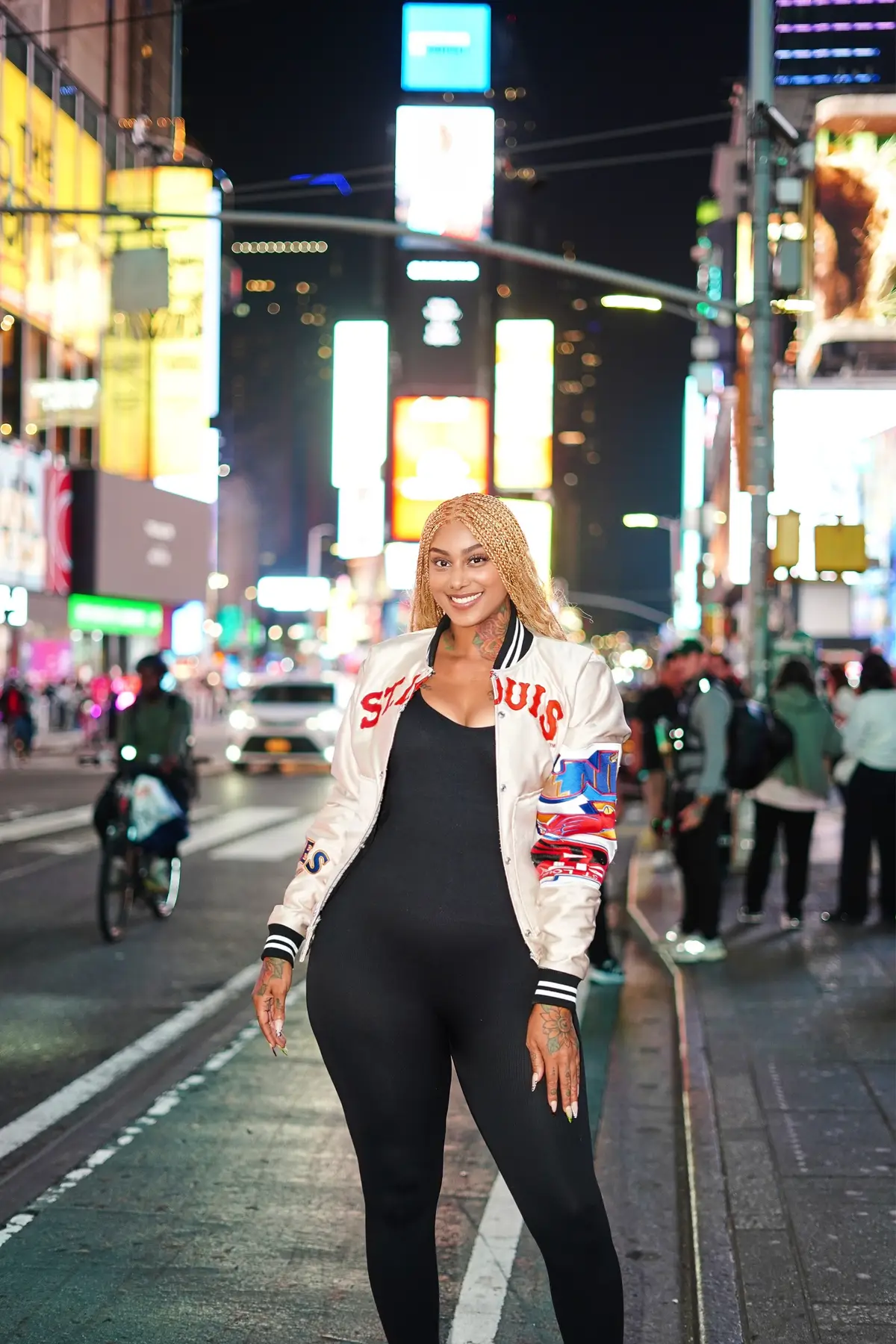 48 hours in NYC - night 1 = Times Square ✨ custom St. Louis bomber by: @The Trenches Global #timessquare #empirestateofmind #fypageee #vacationmodeon #newyorkvibes 