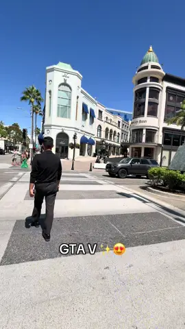 Exploring Los Angeles like never before, where reality meets the streets of GTA V… Découvrez la ville sous un autre angle, entre fiction et réalité ! #losangeles #gaming #gtav #gta5 #gta 