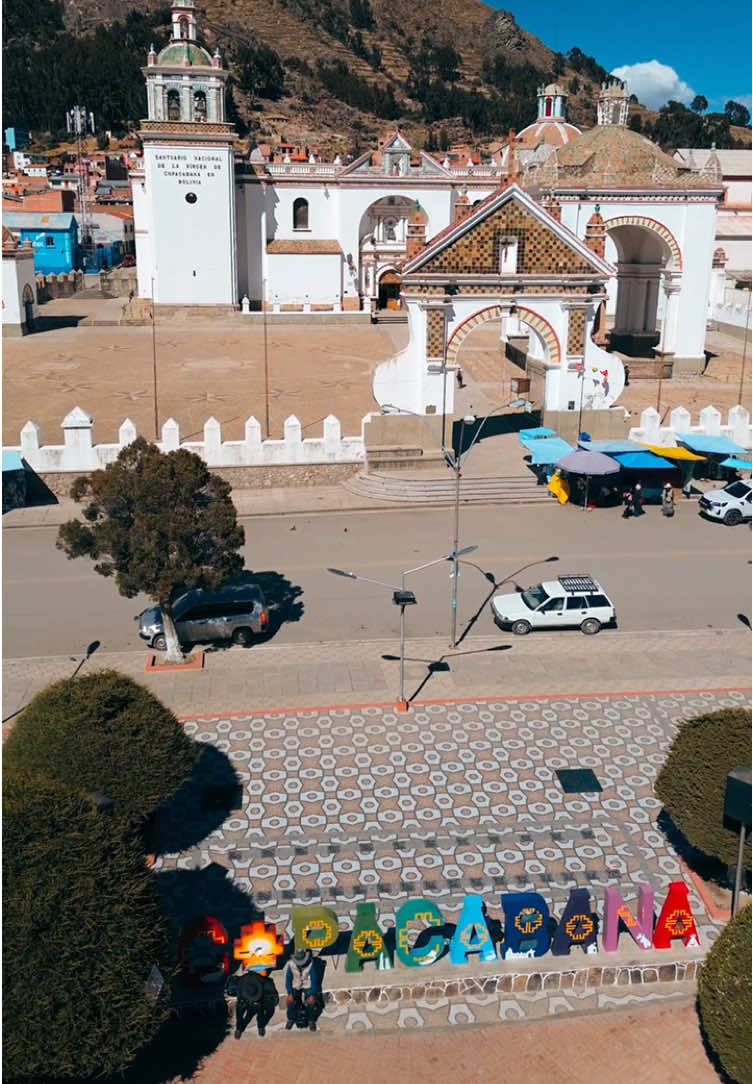 Basílica de Nuestra Señora de Copacabana #copacabana #lapaz #bolivia #dronevideo #copacabanabolivia 
