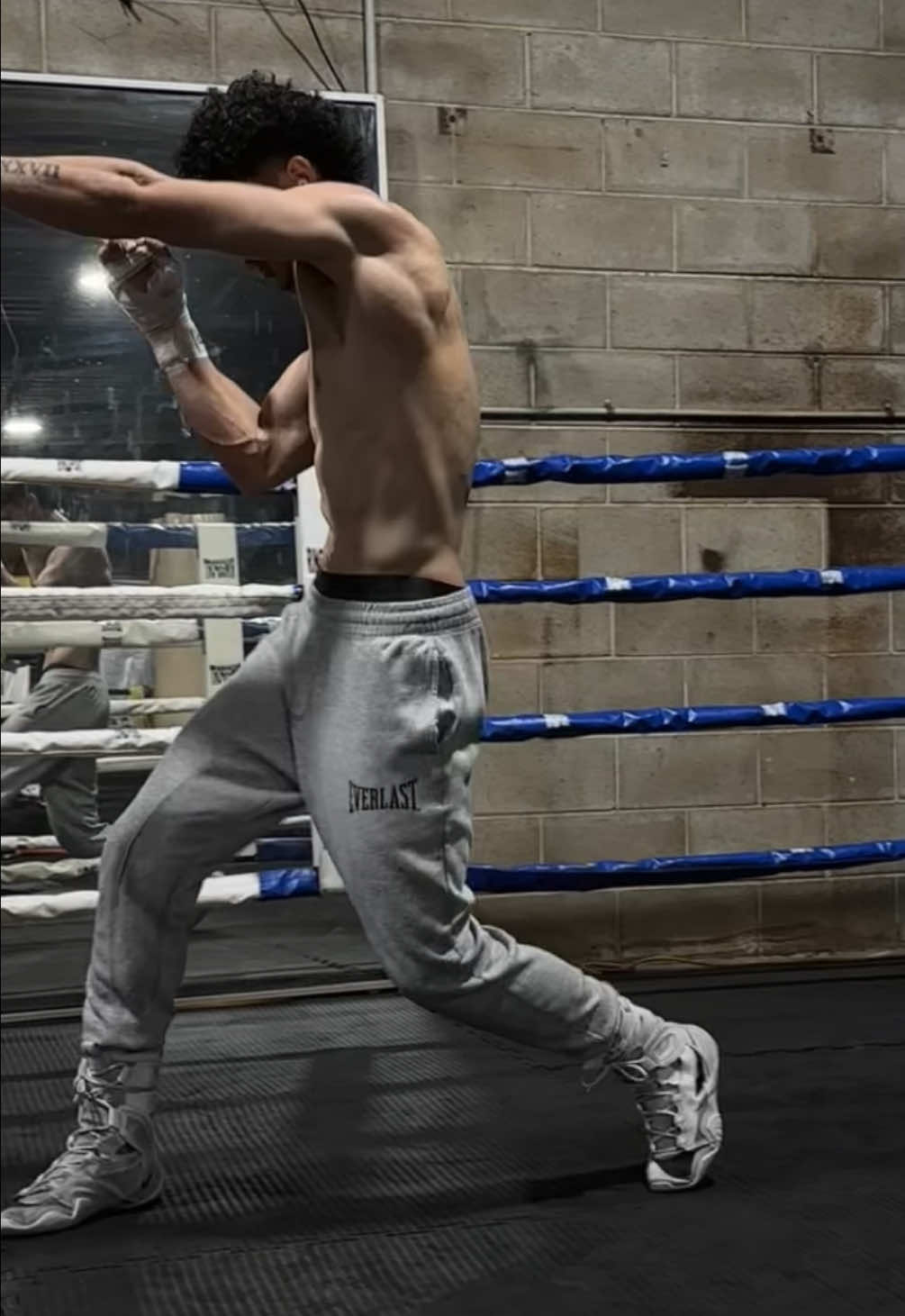 Shadowboxing Flow 🔥 #boxing #boxtok #shadowboxing #fyp