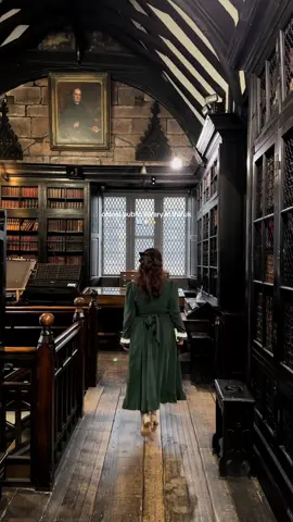 The oldest public library in the uk 📖🕯️✨ 📍 Chethams Library, Manchester  @Chetham’s Library #libraryaesthetic #librarytiktok  #bookaesthetic #darkacademiavibes #autumnaesthetic 