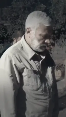 كلوي يون من شدت صوابه 😞  علقو بل نكليزي محضورالحساب 😞  #المهندس #برشلونه #سيد_علي_السيستاني #الشايب #ستورياتي 