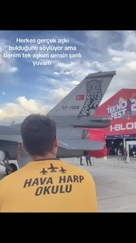 Tek aşkımsın #fighterjet #fightingfalcon #turkishairforce #havaharpokulu #f16 