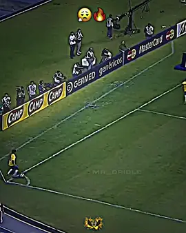 Ronaldinho with Neymar ☠️🔥 Madeira Rocket 🚀#foryoupage #foryou #fyp 
