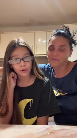 Anunț!!!!!! Este bani în la unu Coca Cola ‼️‼️‼️