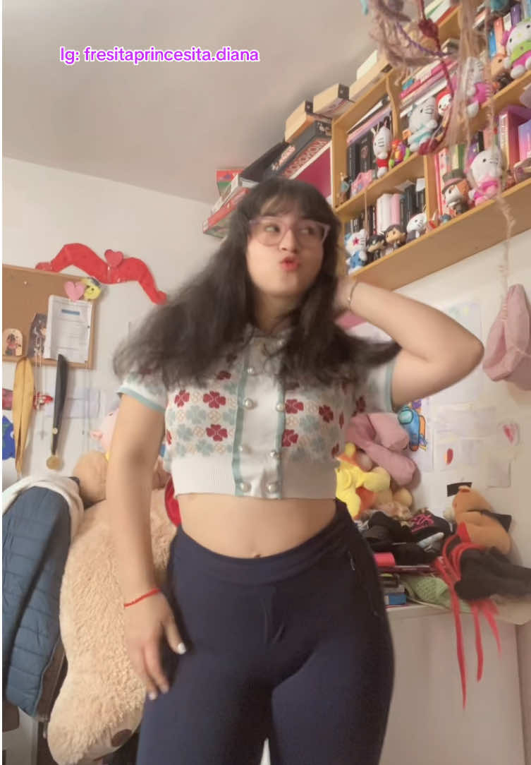 El outfit me quedo Woow 💋💅🏻 #fresita #trend #peru #foryoupage #outfit 