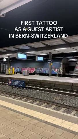 Traveling and tattoo is my happy place 🫰 #tattoo #graffiti #fyp #tattooartist #bern 