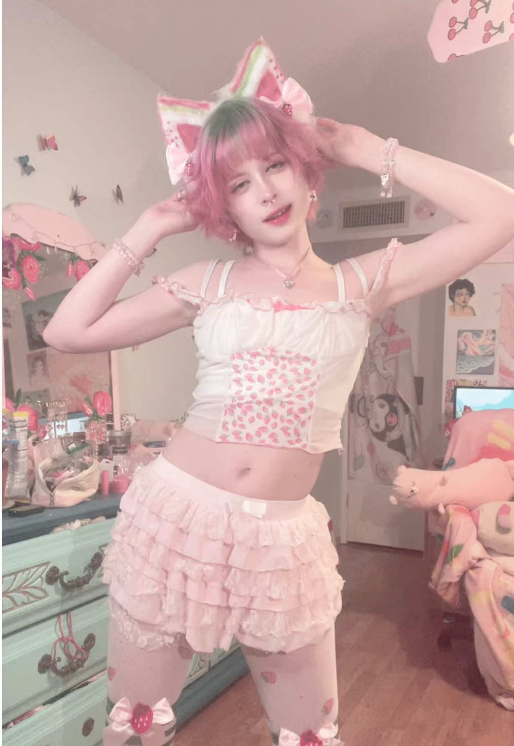 femboy thighs got me hypnotized 😵‍💫 #femboy #fyp #femboyfriday #fypシ 