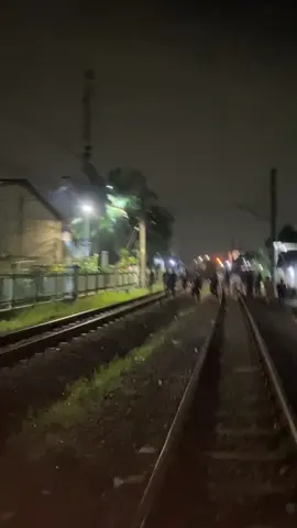 🕺🏻🕺🏻#beruangjakarta #enjoyhalamobarkah #xybca #storymalam 