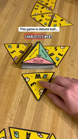 Perfect two player game to keep you on your toes! 🍕 #GameNight #pforpizza #couplegames #cardgame #funnygamestoplay 