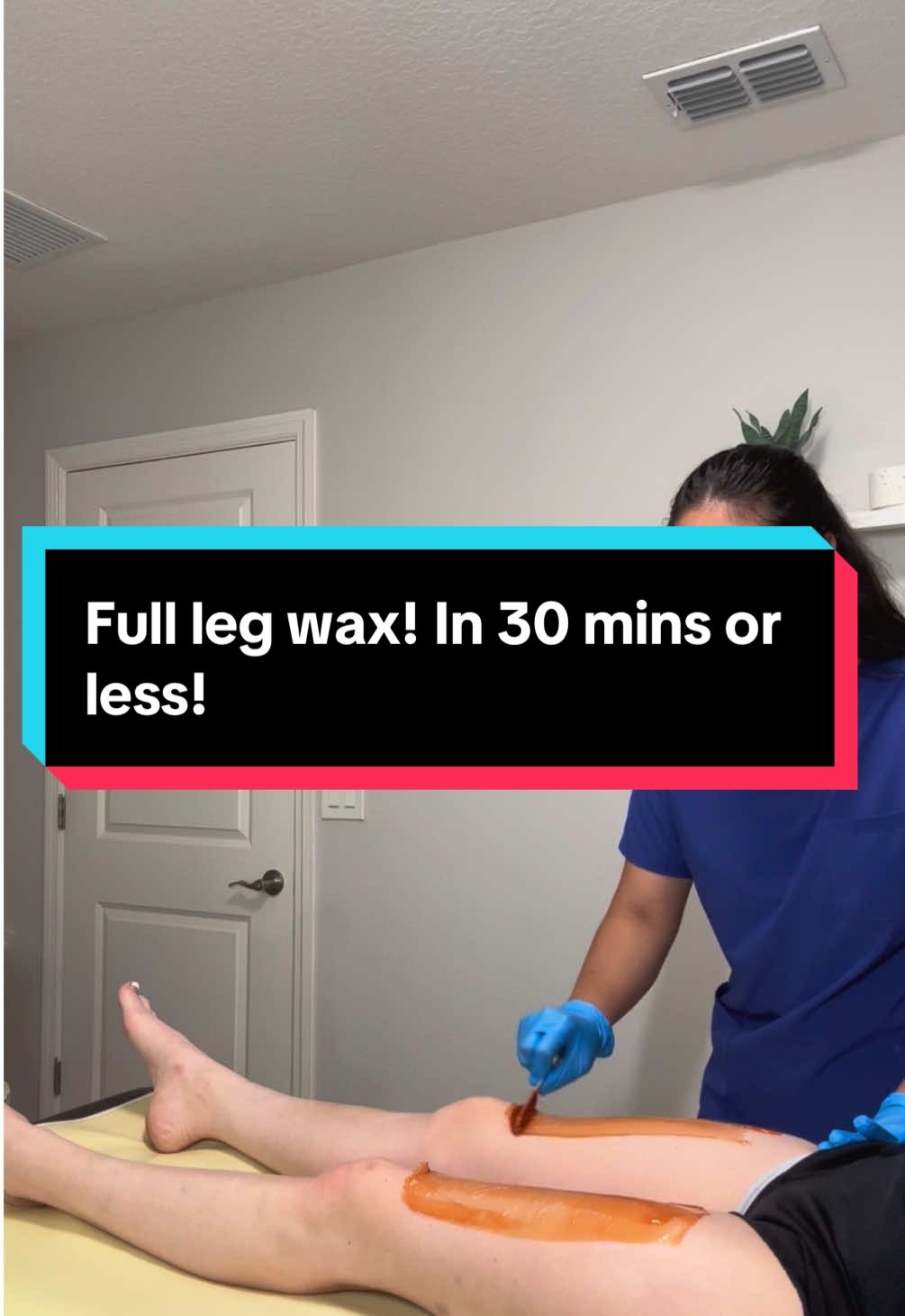 Full leg wax with me! I actually love waxing legs! With the right technique, it doesn’t have to be too hard! #esthetician #waxing #waxer #waxingtiktok #waxtok 