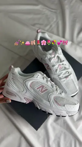 #newbalance530 #girlyaesthetic #pinkshoes #sneakers 