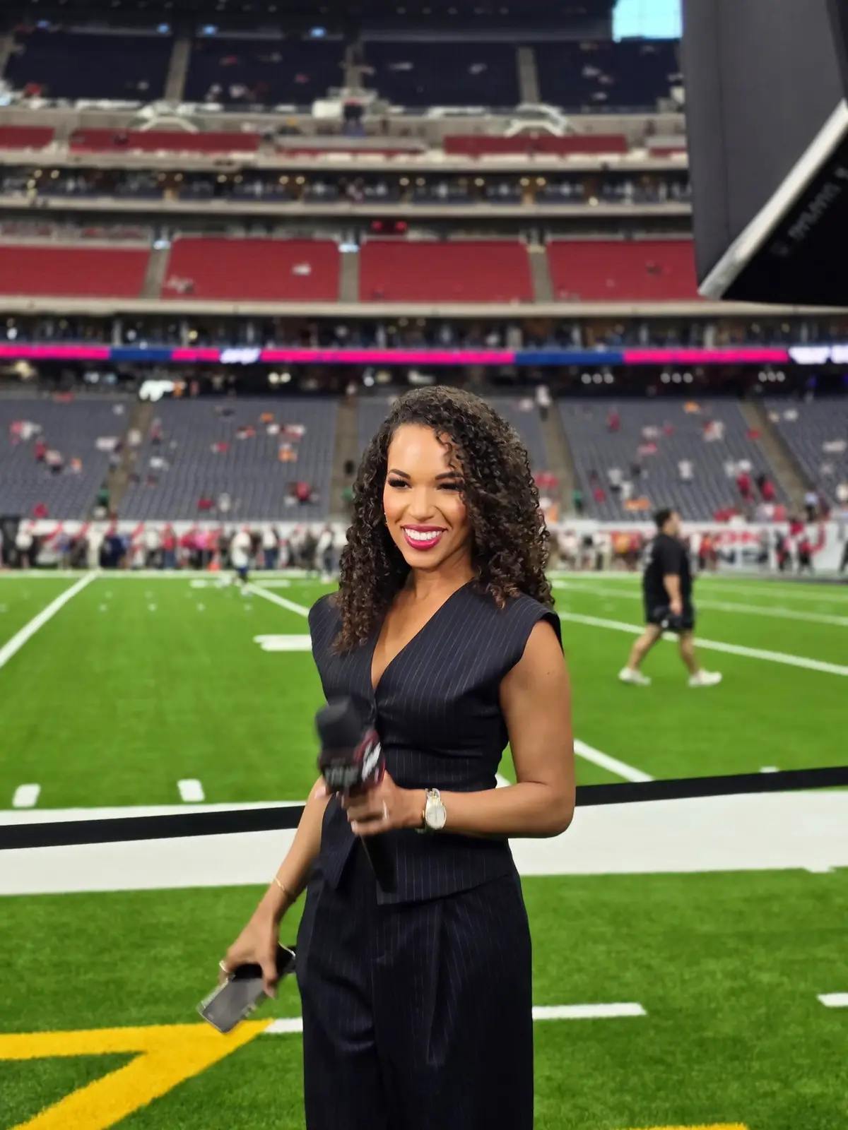 #NFL Week 2 in Houston for Monday Night Football. 🏈  @ESPN @ESPN Deportes 