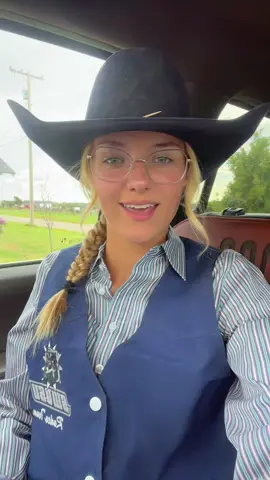 Go dawgs💙 #LivelikeCoy #swosubulldogs #collegerodeo