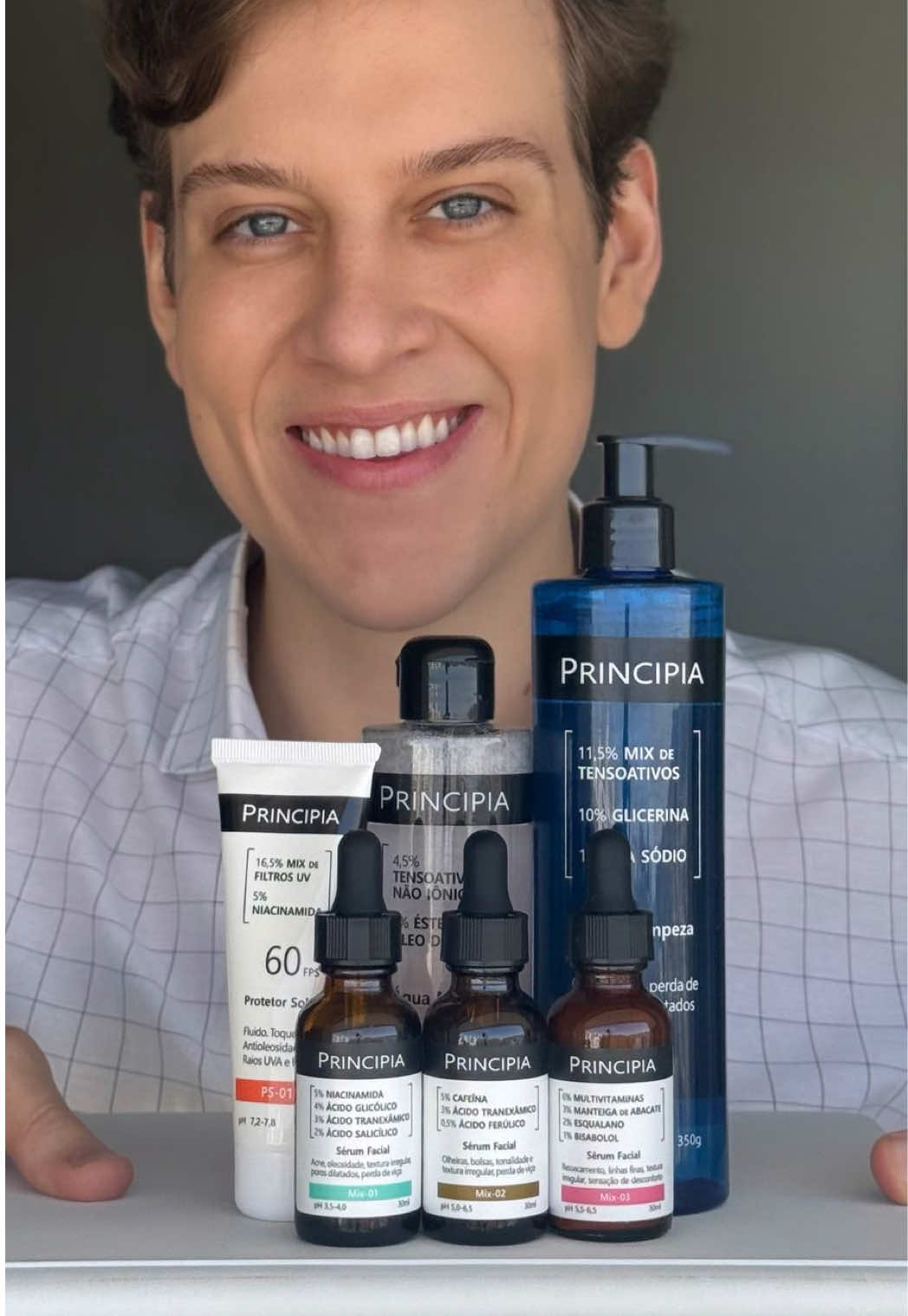 ✨ Se eu fosse comprar na @PRINCIPIA pela primeira vez, esses seriam os meus escolhidos: ✔️ GL-02 + novo AM-01: limpeza eficaz sem ressecar ✔️ Mix-01: aliado no controle da acne e oleosidade ✔️ Mix-03: calma e hidratação para peles sensíveis ✔️ Mix-02: uniformiza o tom e ajuda no cuidado com manchas e melasma ✔️ PS-01: proteção solar indispensável para todos 👉 E você? Qual seria o seu primeiro Principia?  Comenta aqui 👇 #principia #skincare #viral #principiaskincare  *publicidade