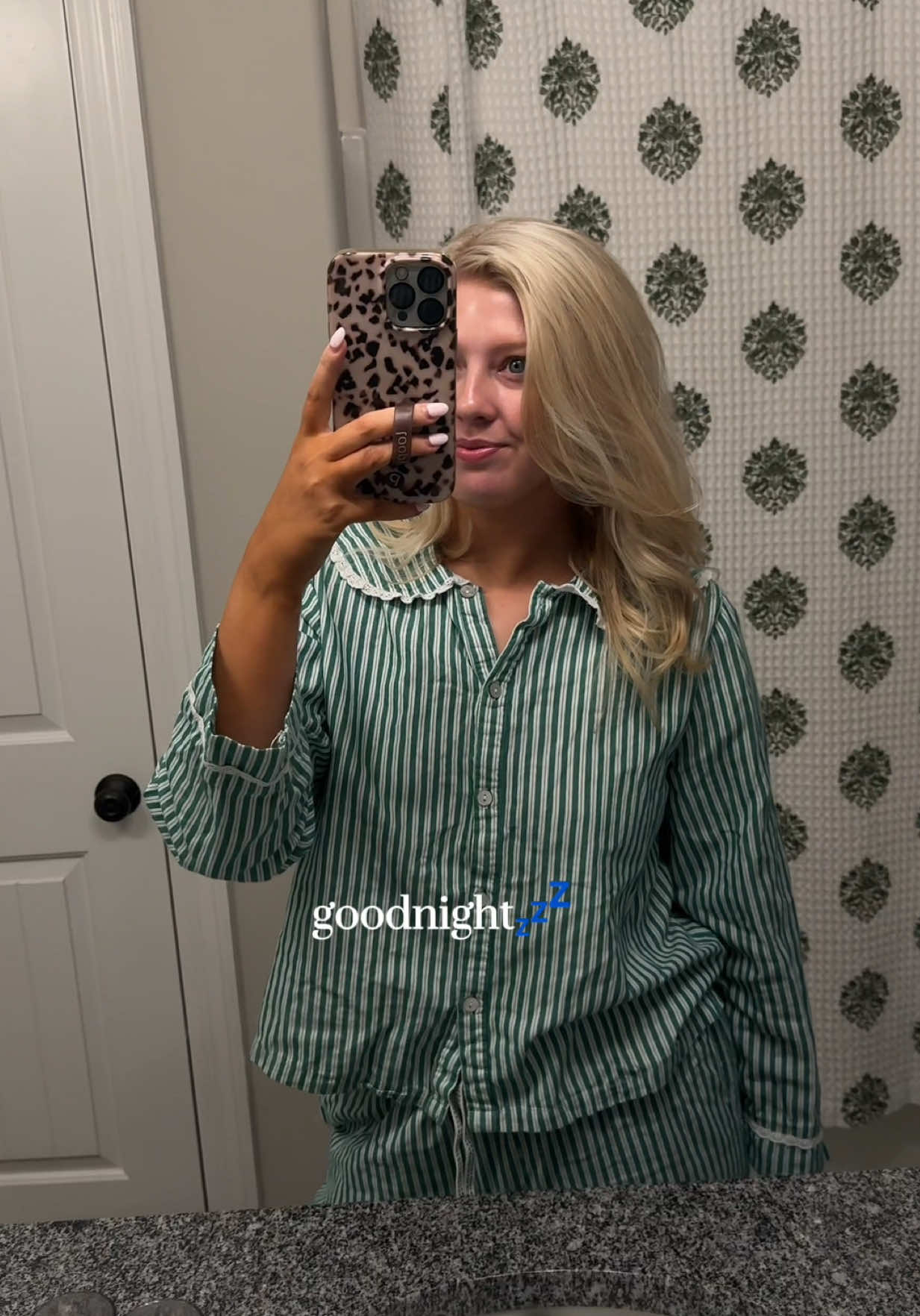 Normalize going to bed before it’s dark outside😂 #contentcreator #tiktokshop #purfume #grwm 