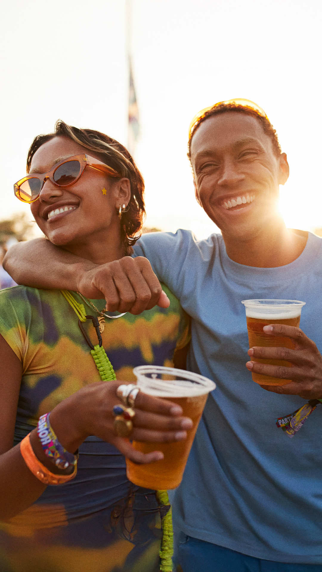 ¡Se viene el Tardeo & Sazón – Festival de la Cerveza y la fiesta ya se siente! ✨​  Brinda y disfruta de las mejores cervezas artesanales, música en vivo y buena comida… porque los mejores momentos se viven entre amigos. 🎶🔥​ 📅 19 al 21 de septiembre​  📍 Estacionamiento de Mallplaza Huancayo​ 💫 Ven a brindar, bailar y vivir la fiesta como nunca. ¡Te esperamos!​ #Mallplaza #FestivaldeCerveza #Huancayo