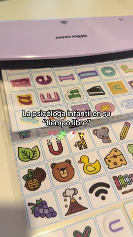 Así todos los fines y “puentes” 😂 pero amamos tener materiales nuevos 🫶🏻 #neuropsicologiainfantil #psicologainfantil #aprendizaje #materiales