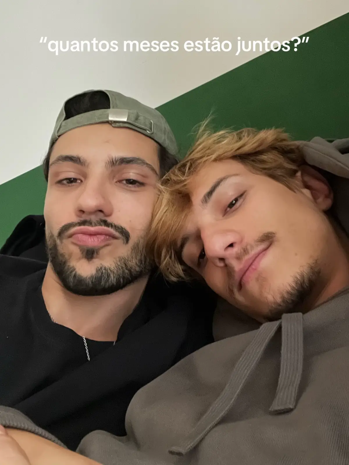 o que é um mês pra quem tem a vida toda??