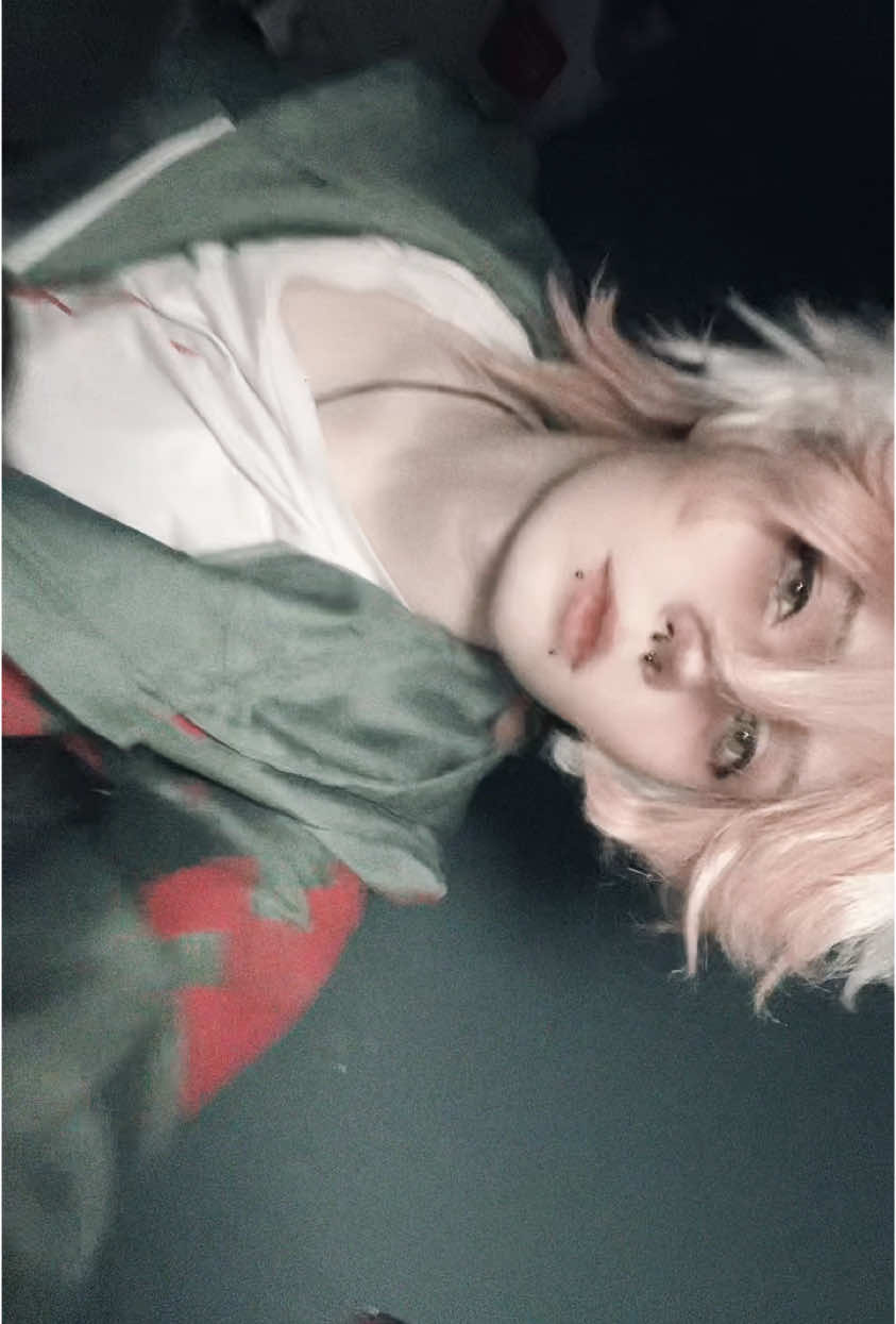 im so tired 😔 #nagitokomaeda #nagitokomaedacosplay #danganronpa #danganronpacosplay #cosplay 