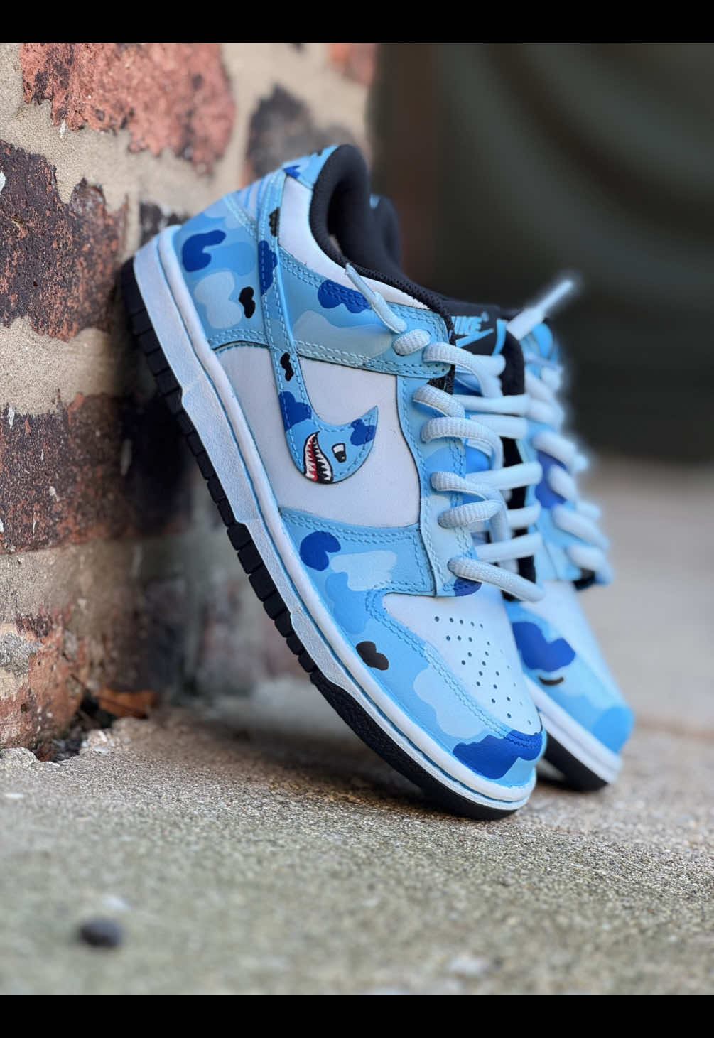 Aqua H and L Dunks #sneakerart #dunks #customshoes 