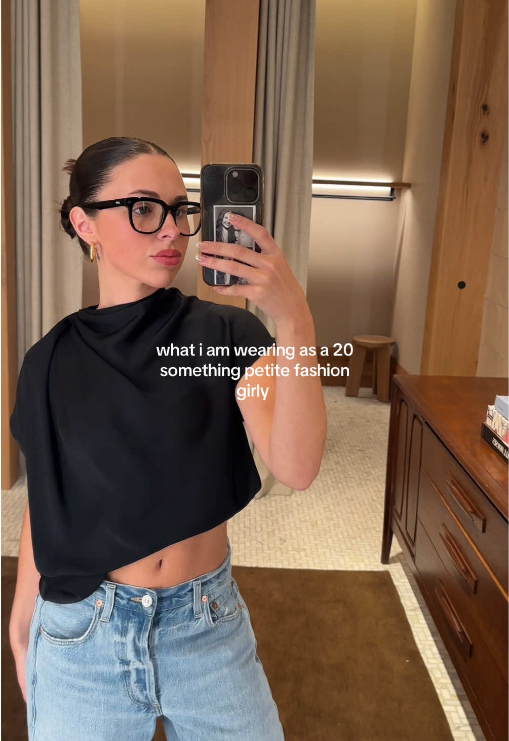 prob one of my new favorite work outfits🤭 @Aritzia #aritziastyleadvisor #petiteoutfitinspo #aritziaoutfits #petitegirl 