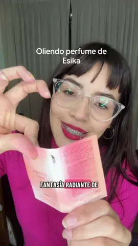 Insta: latienditadejaha mira ahí todos los catálogos! #esika #perfume #lima #consultoradebelleza 