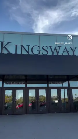 We've had so many of you asking where to find us! We're right here in Kingsway Mall, 2nd floor near Entrance 6—right next to Lush. Come say hi and get your beauty on fleek!💕 📞 (587)521-5873  📧 info@Onfleekbeautybar.com  #ki#kingswaymalld#edmontone#yege#yeglocale#beauty