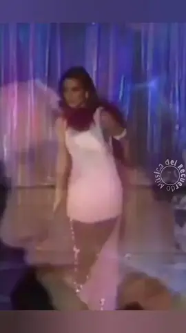 Yo No Te Pido La Luna - Daniela Romo  #musicadelrecuerdo #romanticas70_80_90_2000 #romanticasdeayerhoyysiempre #romanticas_inolvidables #recordaresvolveravivir 