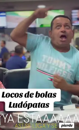 Va a botar los ojos de esquizofrénico, será que esa gente piensa que haciendo eso el caballo corre más? O es una forma de drenar y descargar la locura? 😂🤣#ludopatia #fyp #funny #divertido #humor 